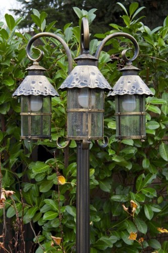Lampione giardino metallo - da,